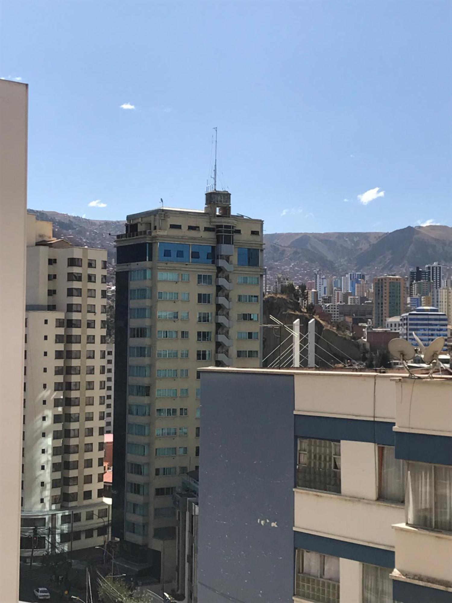 Departamento Privado En La Av Arce *